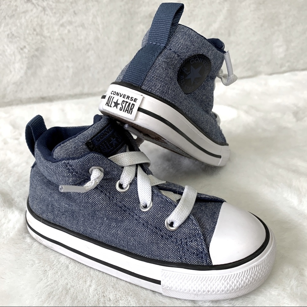 Converse Slip On Denim Sneaker US8 - EU24